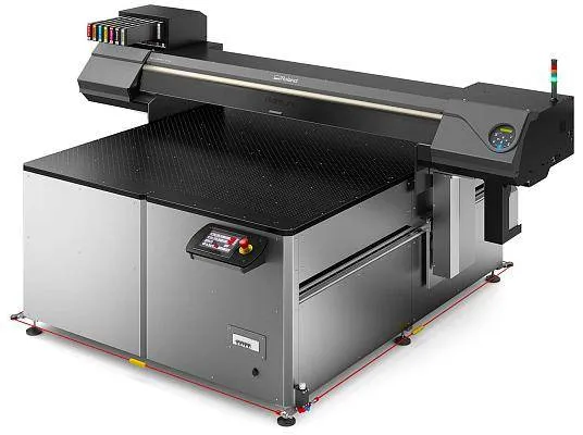 CO-640i-F3 - широкоформатный планшетный уф принтер Roland серии VersaOBJECT рис.2