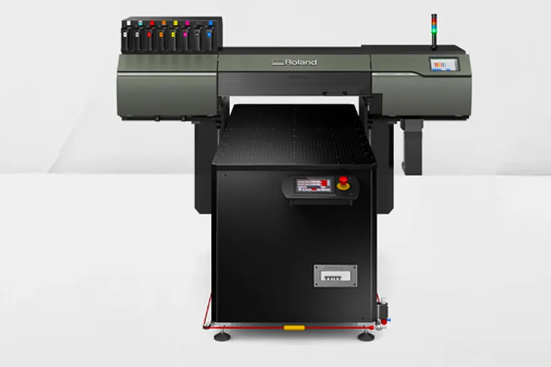 LO-300-F2 - новый планшетный уф принтер Roland из серии VersaOBJECT LO-i 